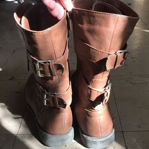 lace up combat style boots